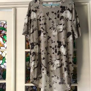 LuLaRoe Irma Tunic (S)
